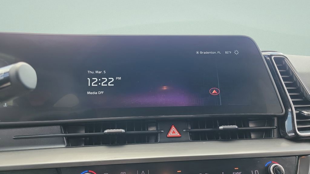 Used 2023 Kia Sportage EX image 20