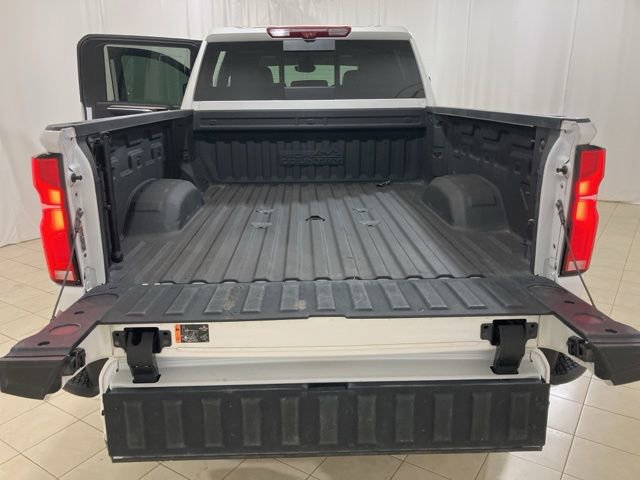 Used 2024 Chevrolet Silverado 3500 High Country w/ Technology Package image 21