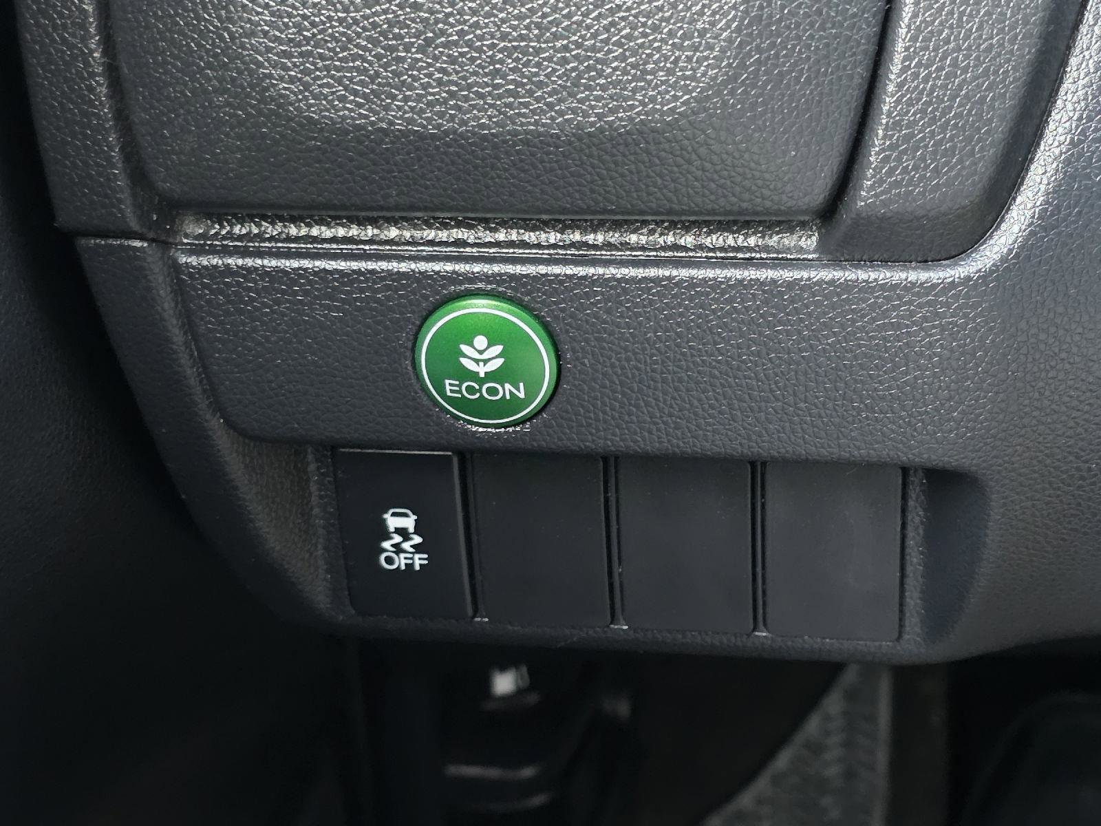 Used 2020 Honda Fit LX image 11