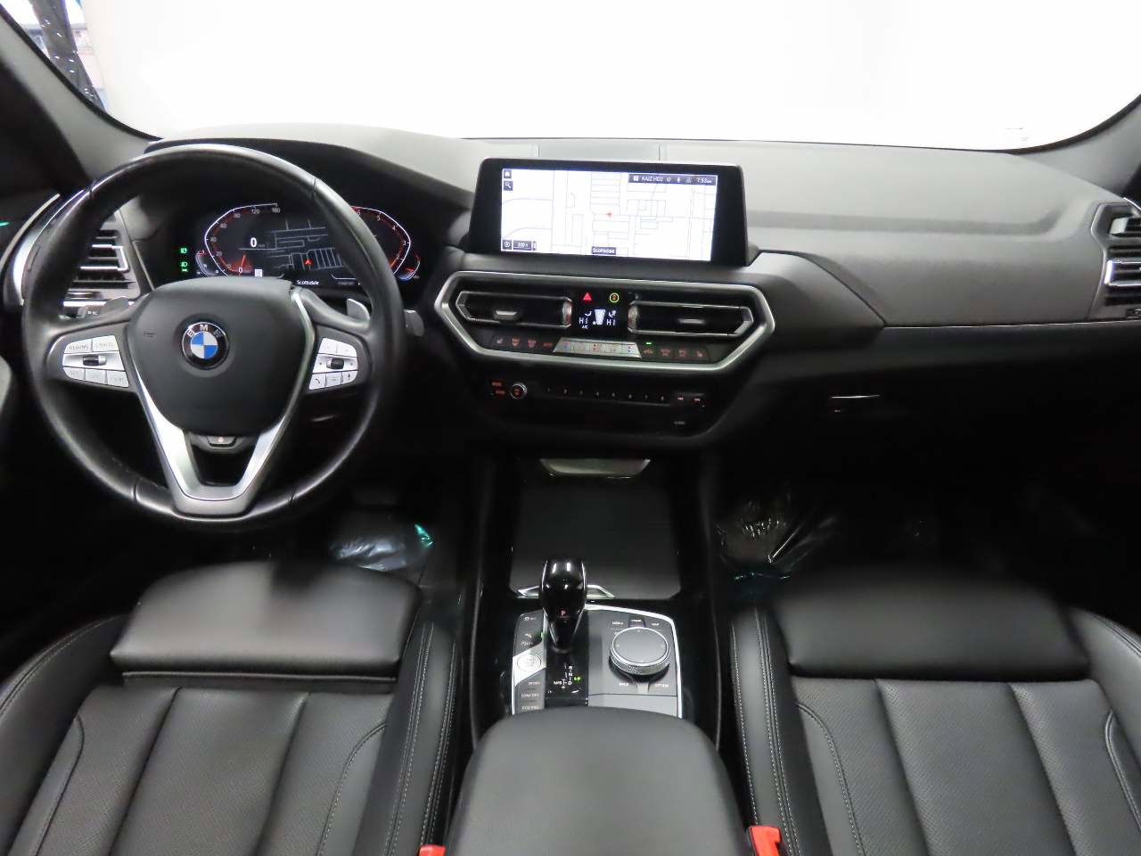 Used 2024 BMW X3 xDrive30i AWD/4WD image 12