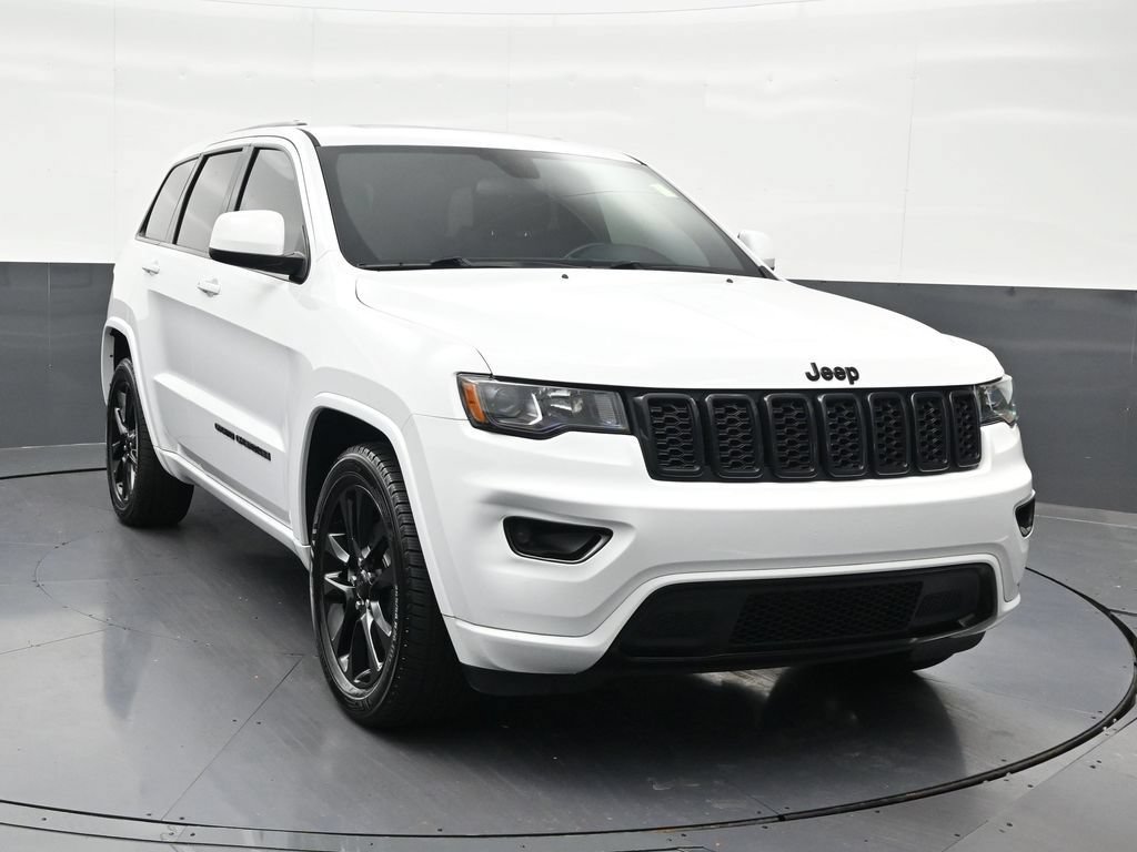 Used 2021 Jeep Grand Cherokee Laredo X RWD image 8