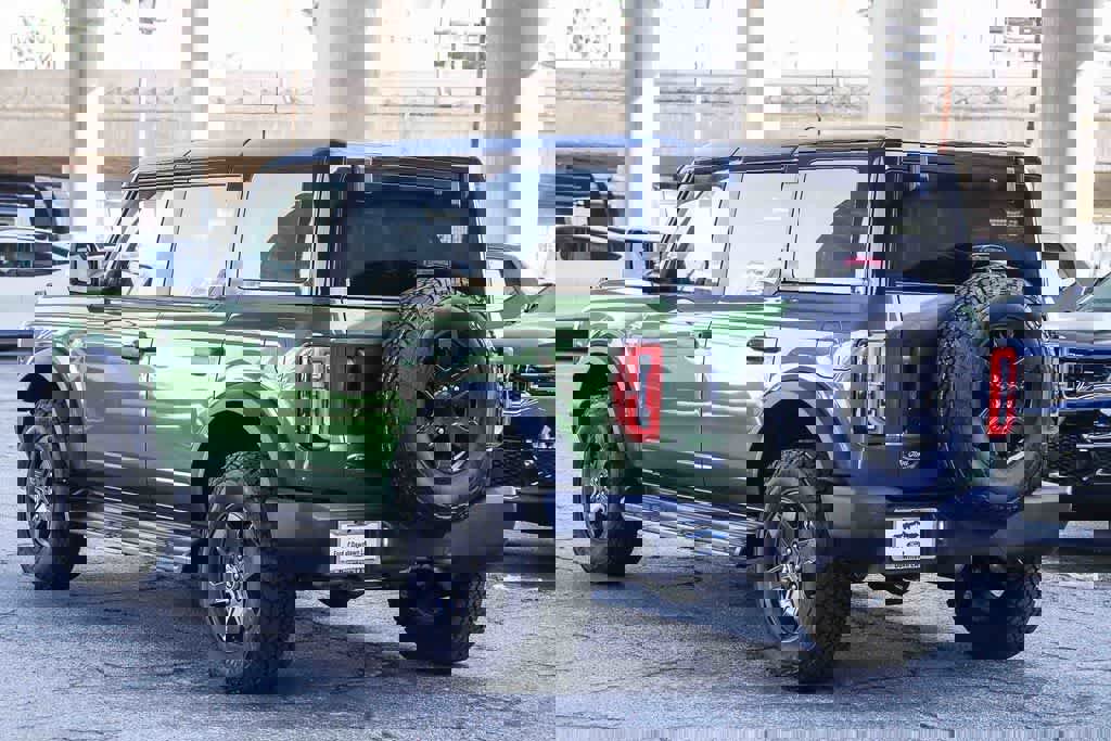 New 2025 Ford Bronco Outer Banks image 6