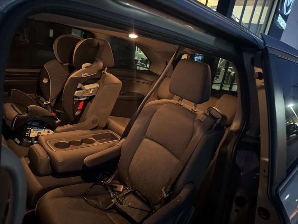 Used 2019 Honda Odyssey EX image 29