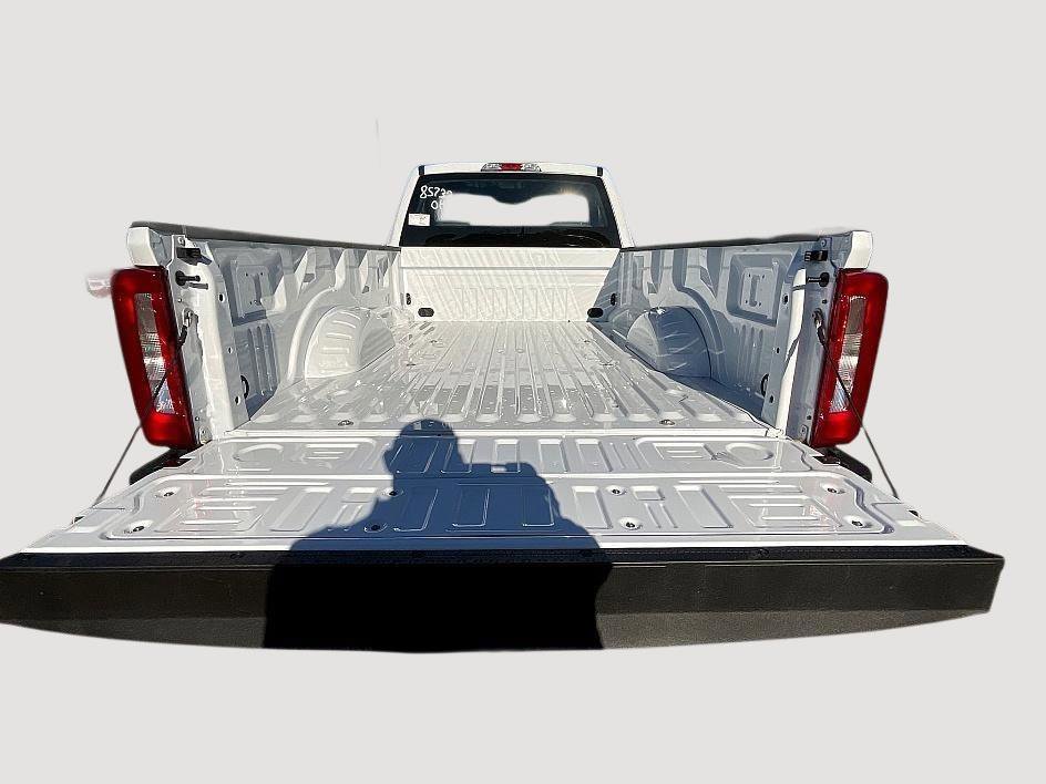 New 2026 Ford F250 XL w/ FX4 Off-Road Package image 6