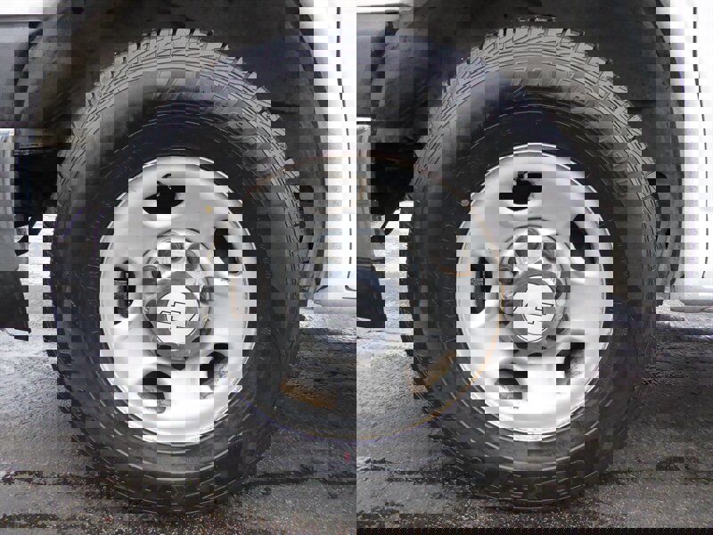 Used 2017 Chevrolet Express 2500 LT w/ LT Preferred Equipment Group image 26