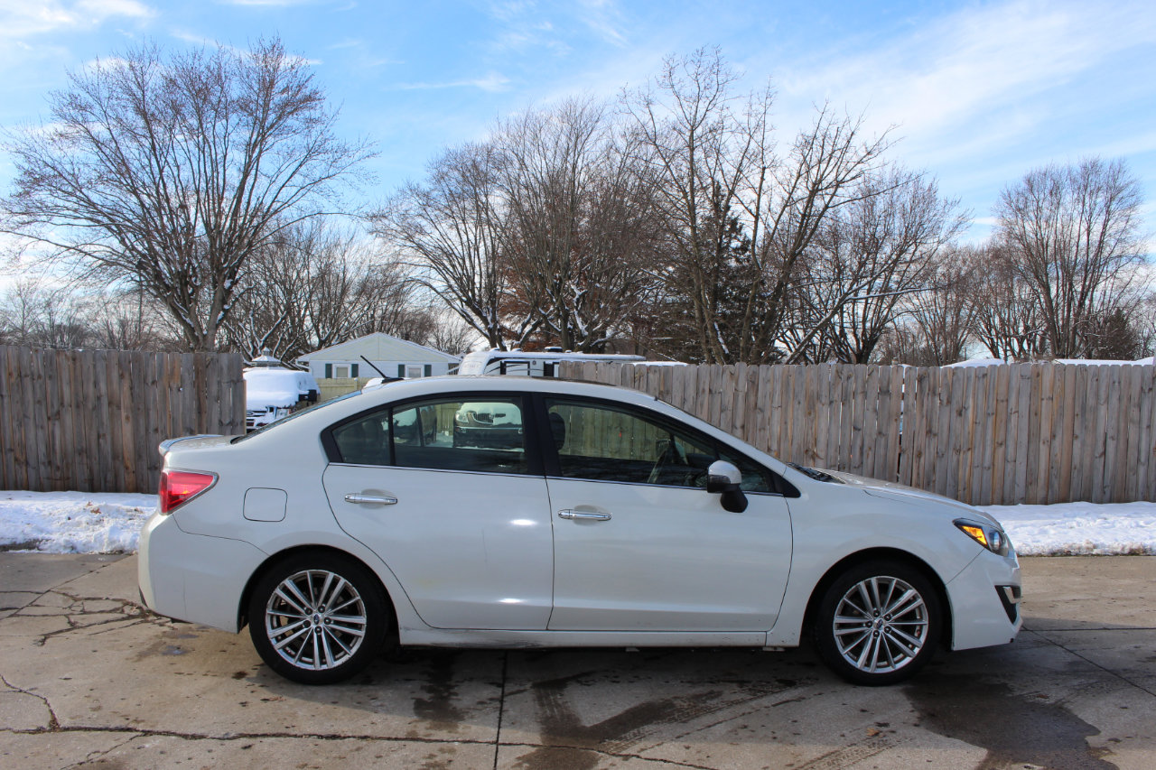 Used 2015 Subaru Impreza 2.0i Limited image 11