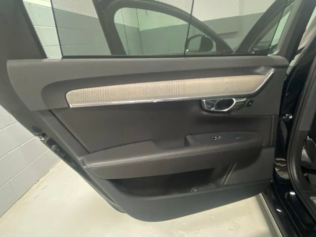Used 2025 Volvo S90 T8 Plus AWD/4WD image 8