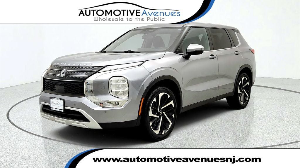 Used 2022 Mitsubishi Outlander SE