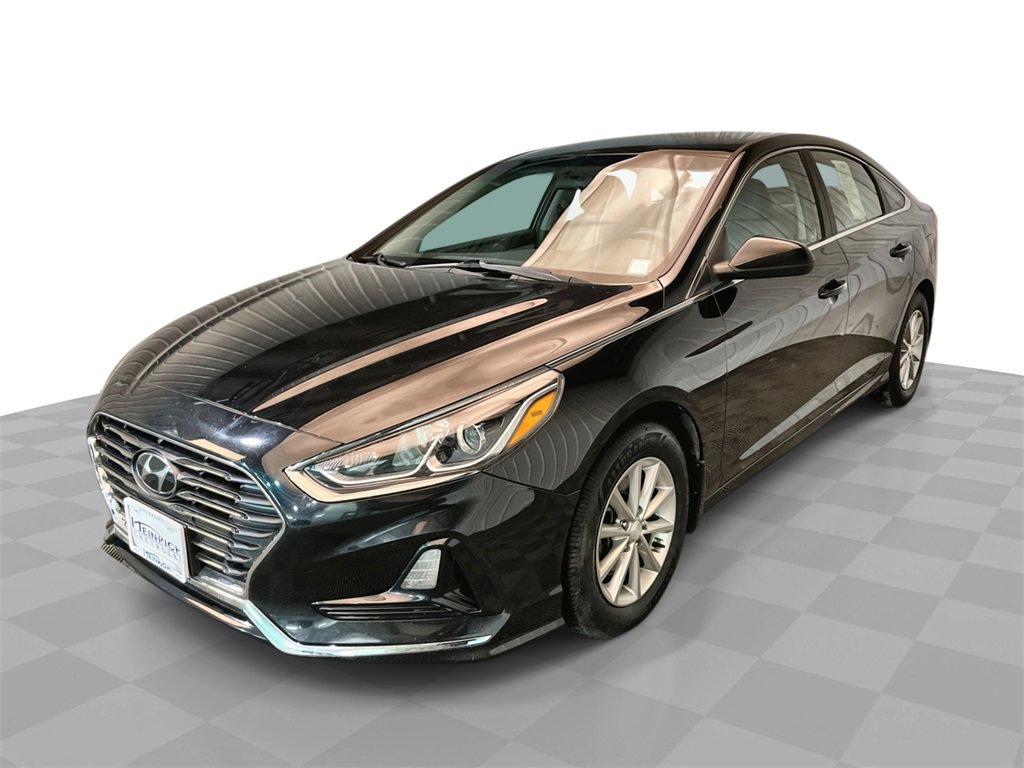 Used 2019 Hyundai Sonata SE image 1