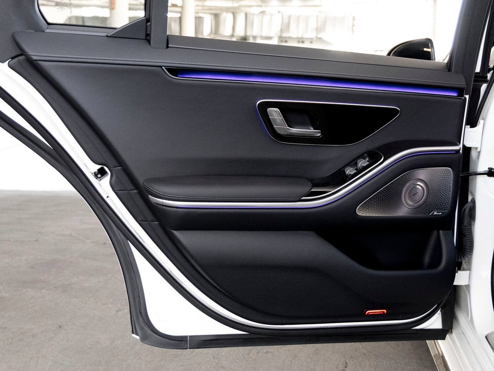 Certified 2023 Mercedes-Benz S 500 4MATIC image 19