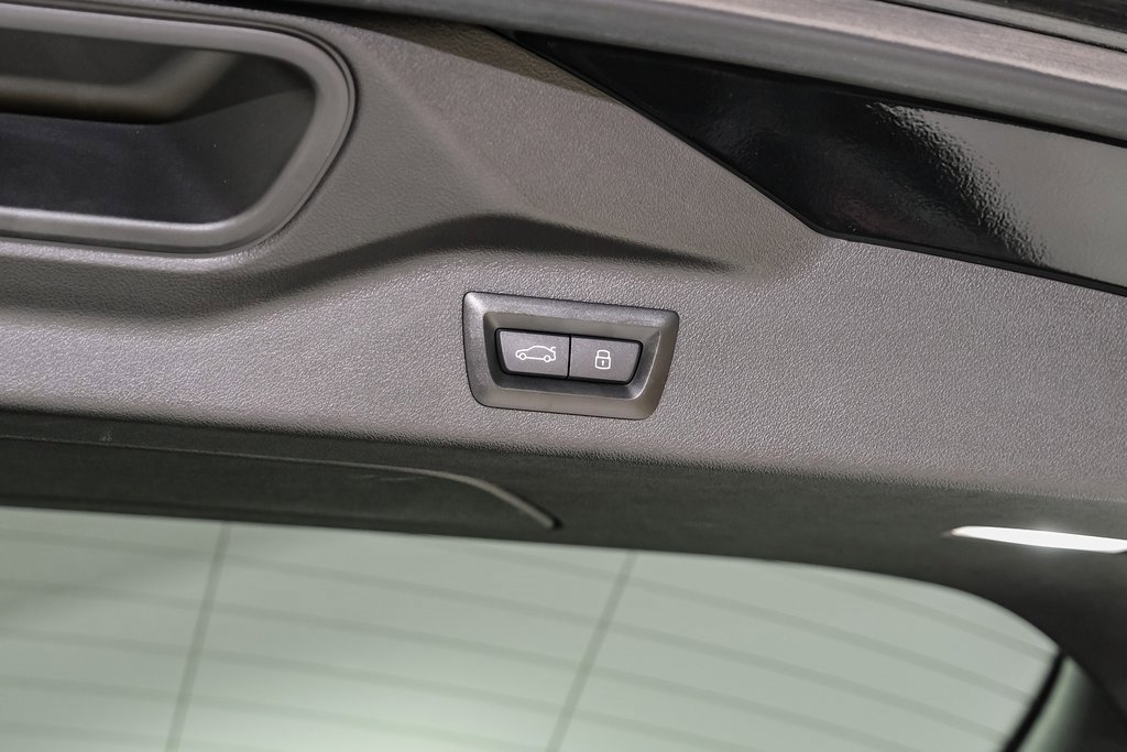 Used 2024 BMW ALPINA XB7 image 72