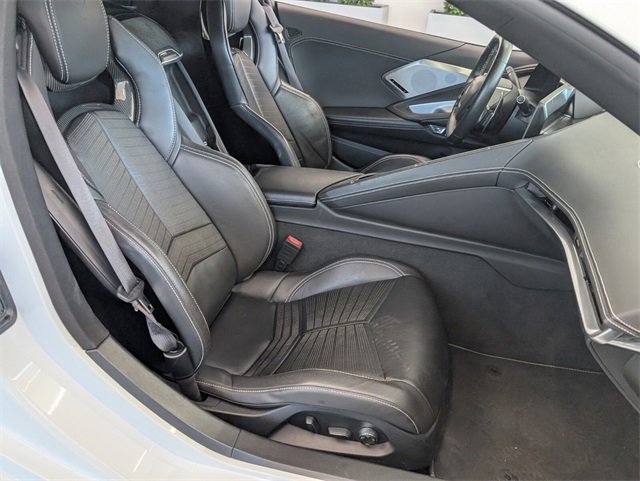 Used 2021 Chevrolet Corvette Stingray Preferred Cpe w/ Z51 Performance Package image 13