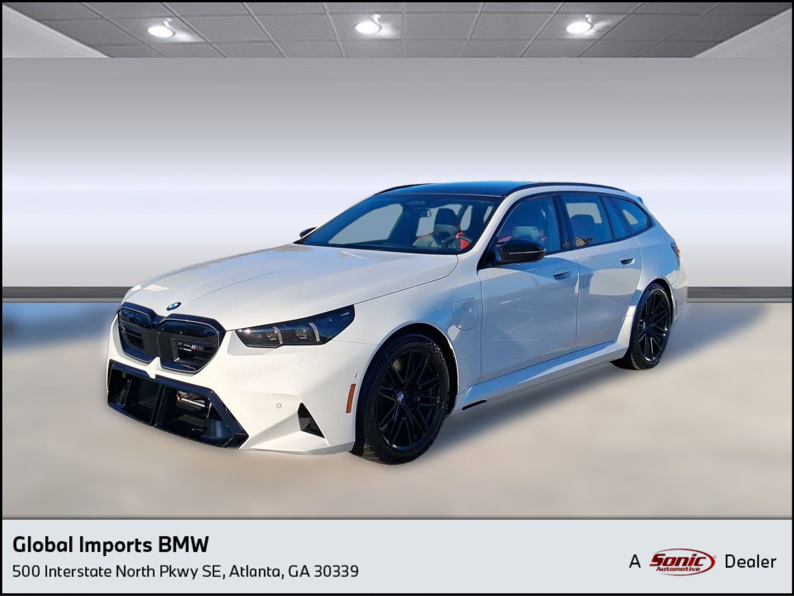 New 2026 BMW M5 Touring image 1