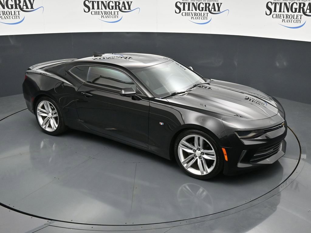 Used 2016 Chevrolet Camaro LT w/ RS Package image 9