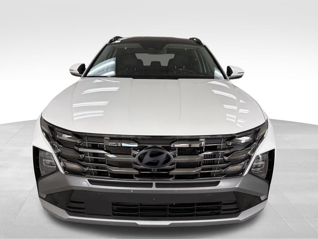 Used 2025 Hyundai Tucson Limited image 4