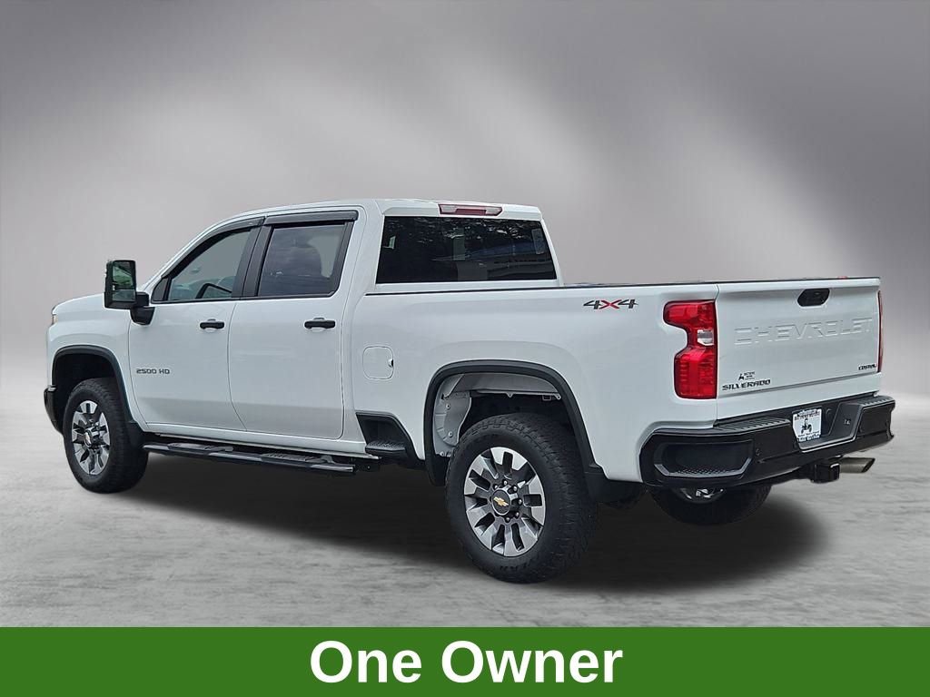 Used 2024 Chevrolet Silverado 2500 Custom w/ Custom Value Package image 5