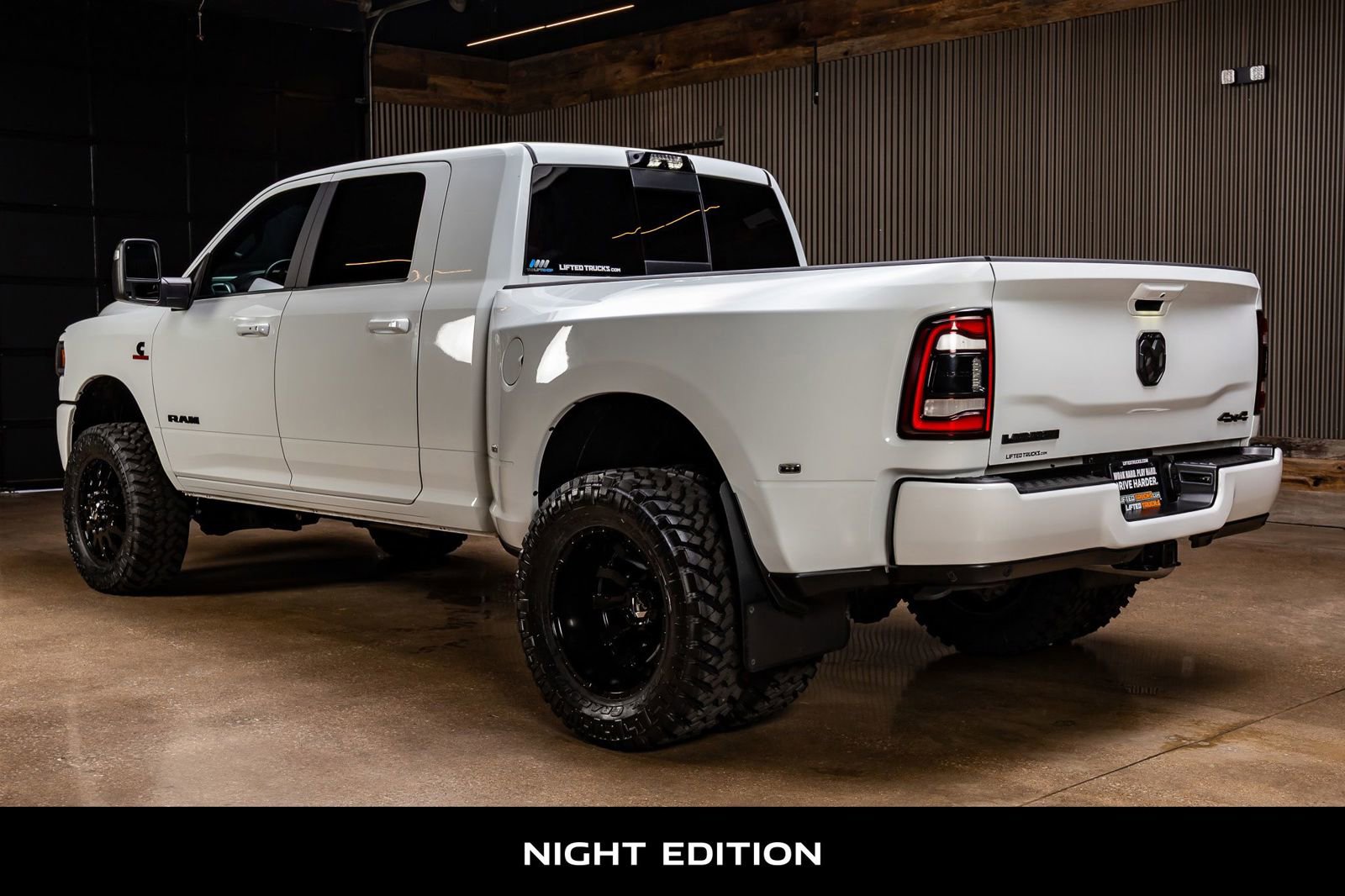Used 2024 RAM 3500 Laramie w/ Night Edition image 7