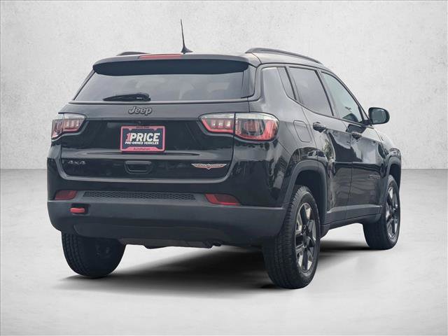 Used 2017 Jeep Compass Trailhawk w/ Leather Interior Group AWD/4WD image 5