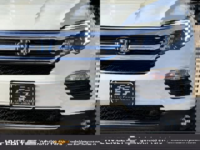 Used 2018 Honda Pilot Touring image 9