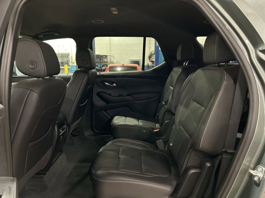 Used 2023 Chevrolet Traverse LT w/ LPO, Floor Liner Package image 35