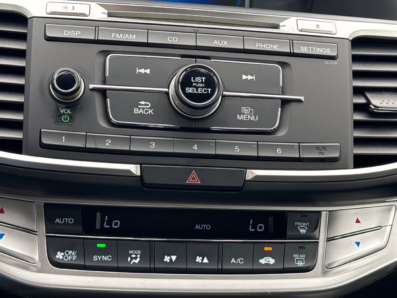 Used 2015 Honda Accord LX image 19