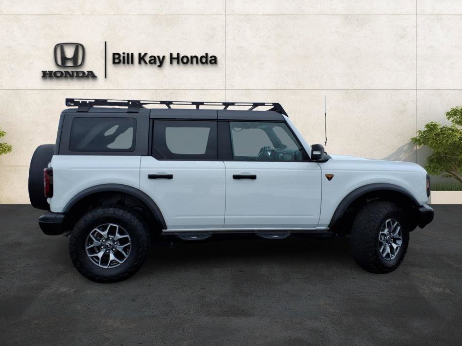 Used 2023 Ford Bronco Badlands image 2