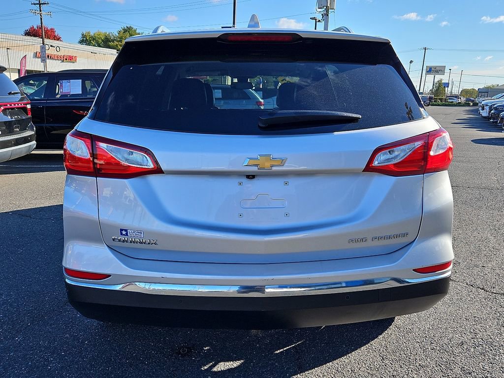 Used 2021 Chevrolet Equinox Premier AWD/4WD image 10