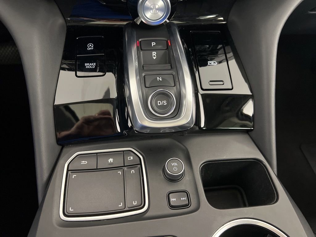 Used 2023 Acura MDX SH-AWD w/ Technology Package image 22
