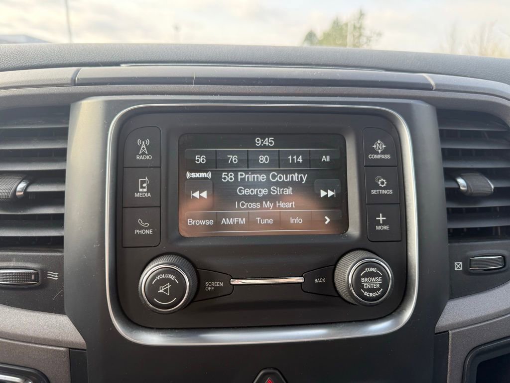 Used 2017 RAM 1500 Express image 17