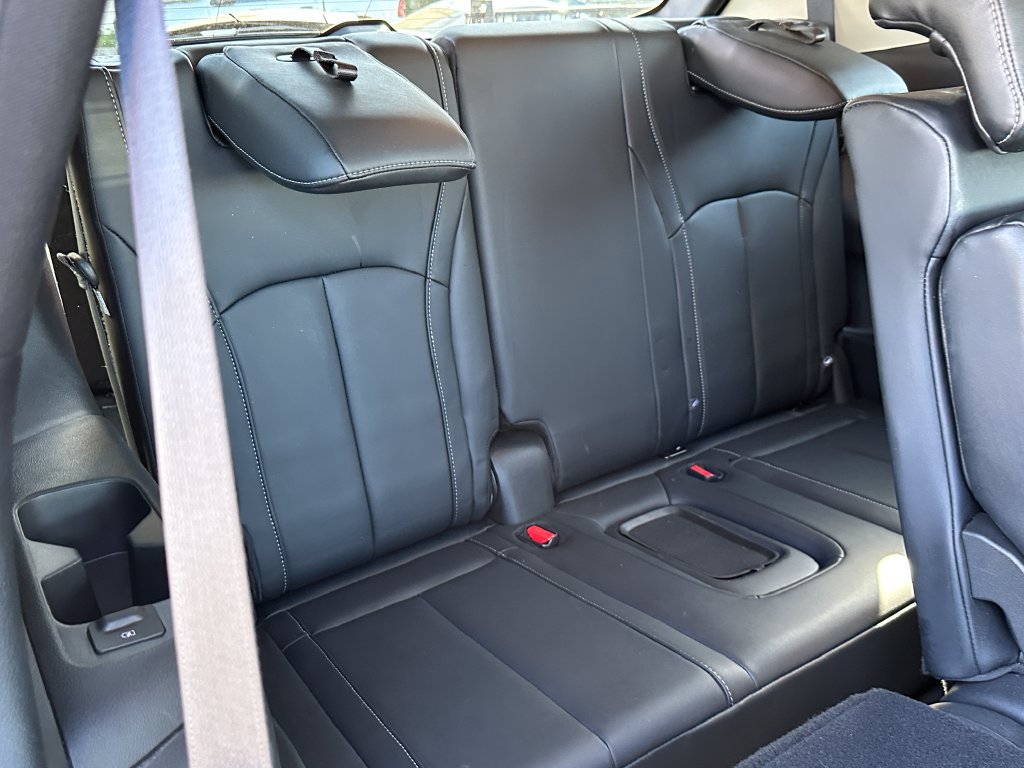 Used 2023 INFINITI QX60 Luxe w/ Cargo Package FWD image 20