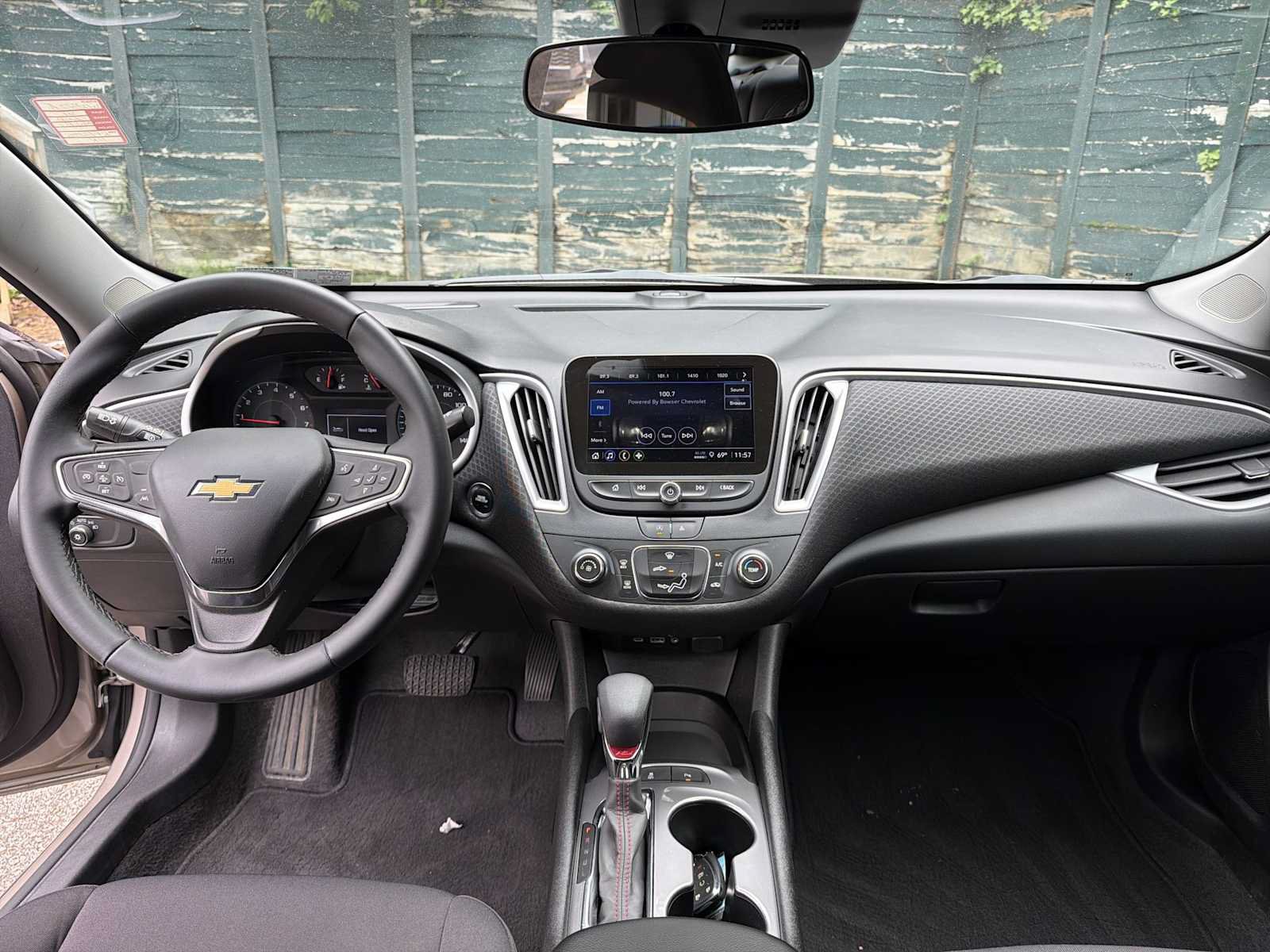 Used 2024 Chevrolet Malibu RS FWD image 19