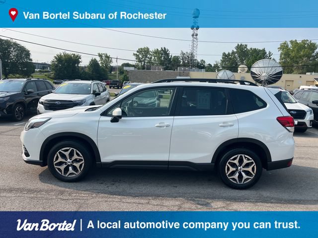 Certified 2023 Subaru Forester Premium AWD/4WD image 2
