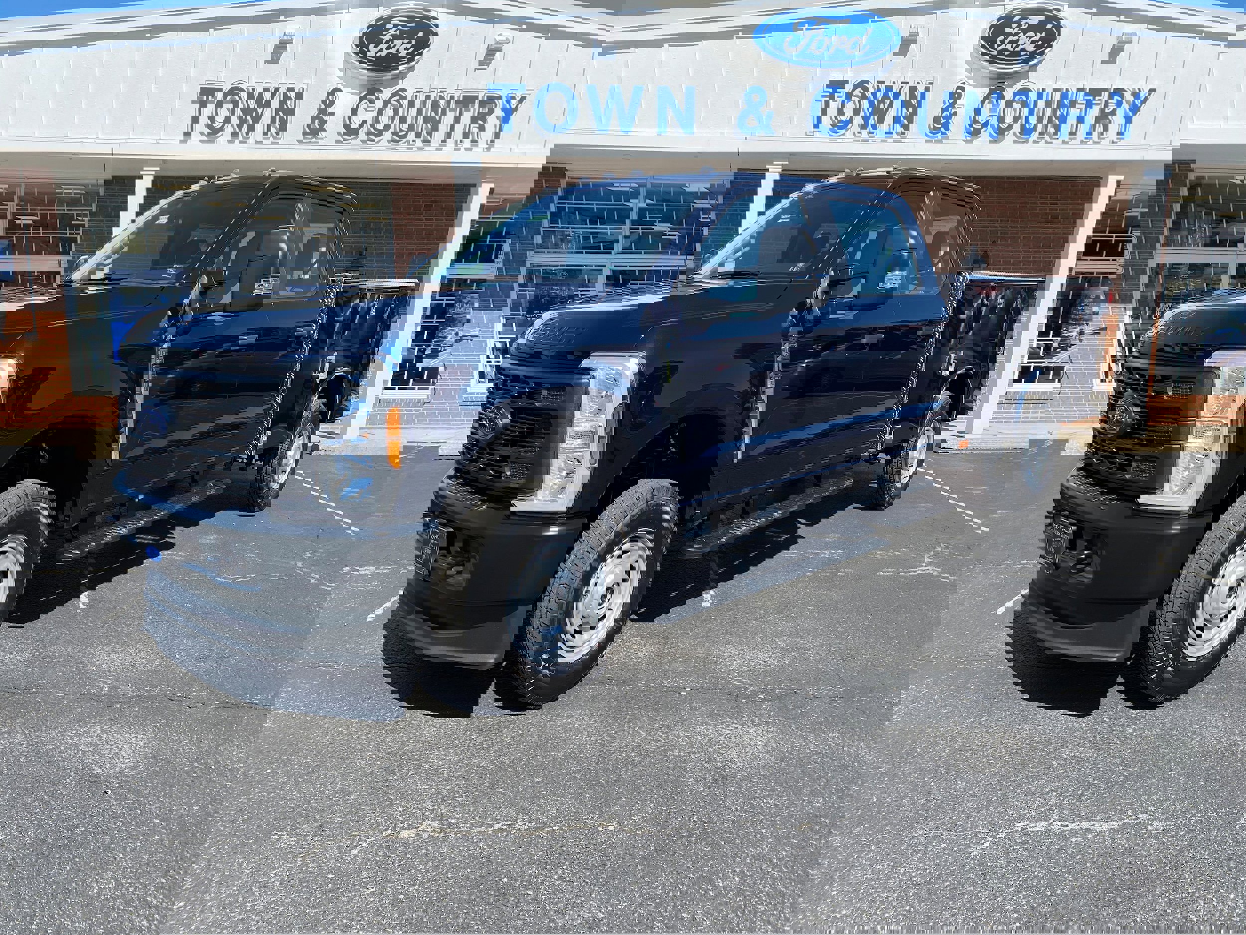 New 2025 Ford F250 Lariat w/ Snow Plow/Camper Package image 2