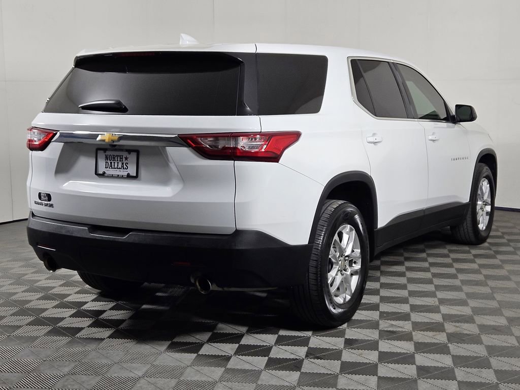 Used 2021 Chevrolet Traverse LS w/ LPO, Floor Liner Package image 5