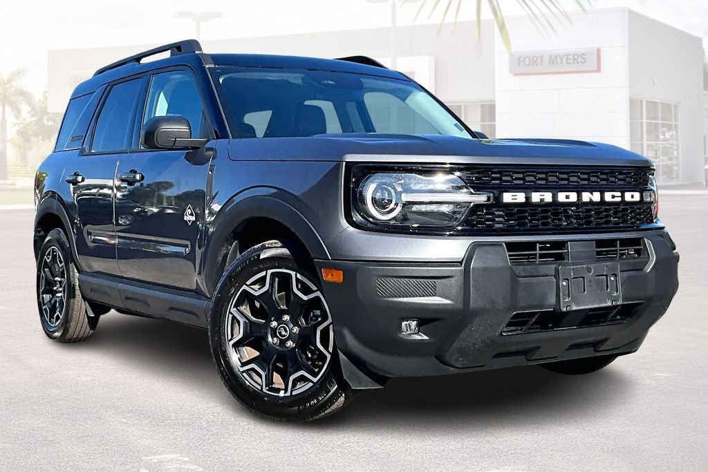 Used 2025 Ford Bronco Sport Outer Banks image 1