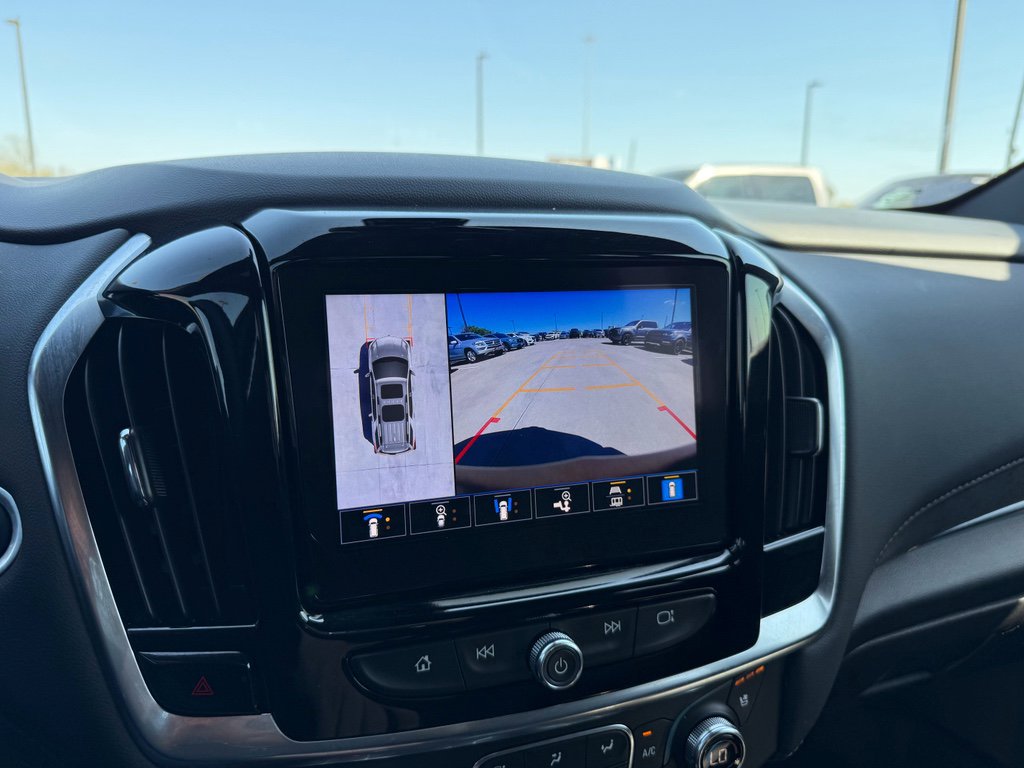 Used 2024 Chevrolet Traverse High Country image 21