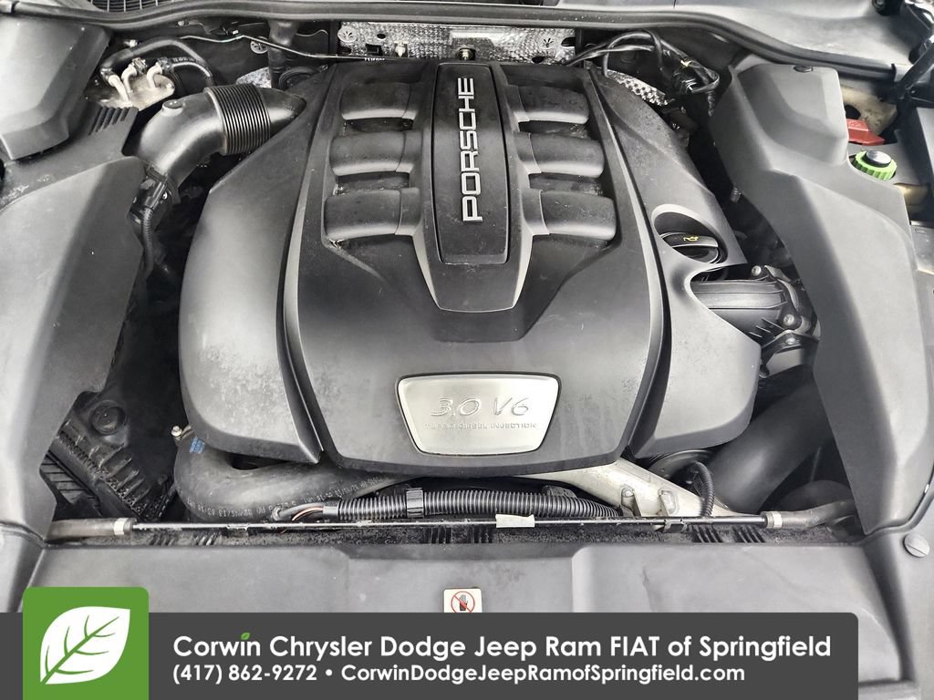 Used 2014 Porsche Cayenne Diesel AWD/4WD image 36