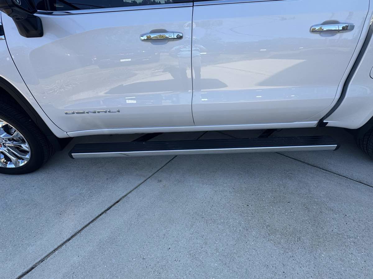 Used 2024 GMC Sierra 1500 Denali w/ Denali Reserve Package image 25