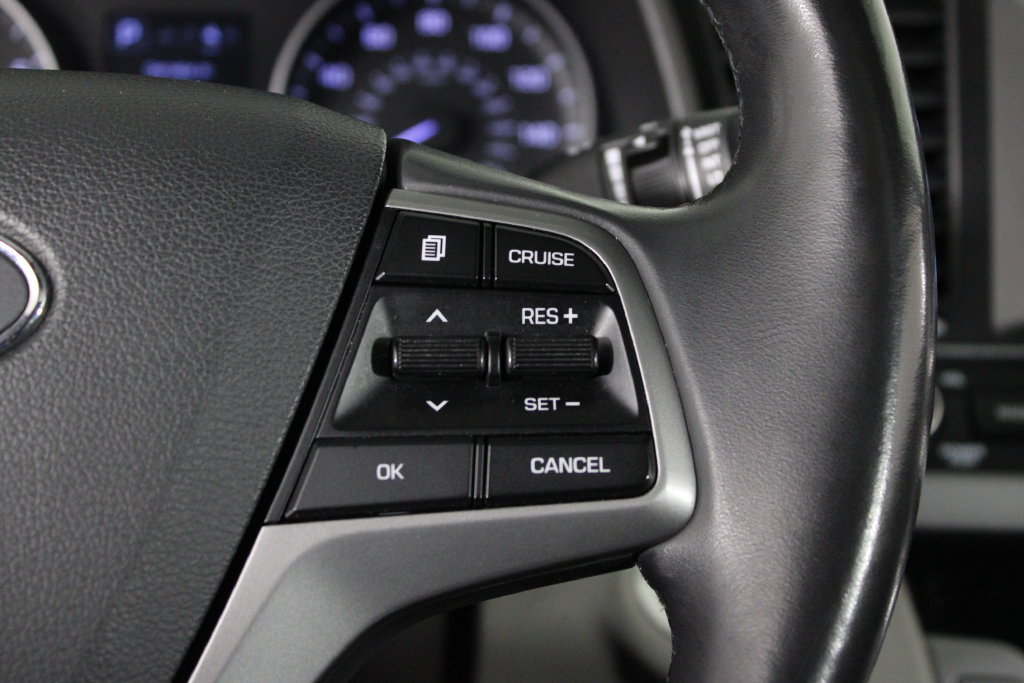 Used 2018 Hyundai Elantra Value Edition FWD image 26