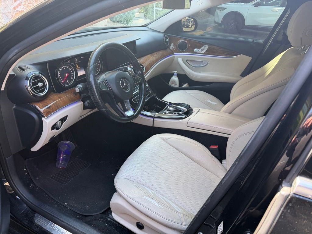 Used 2017 Mercedes-Benz E 300 image 5