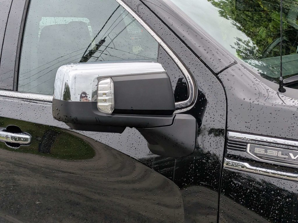 Used 2025 GMC Sierra 1500 SLT AWD/4WD image 10