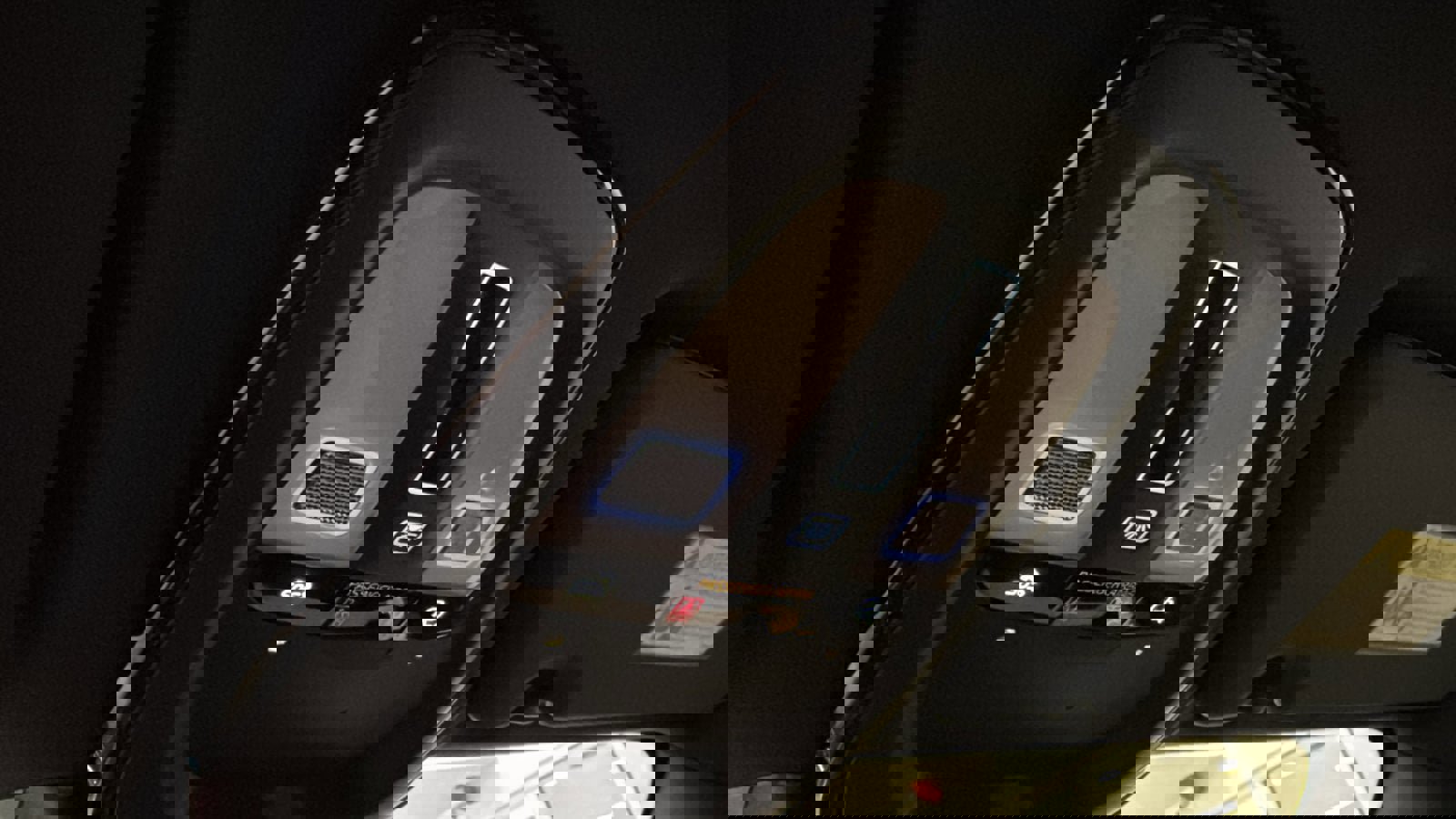 New 2026 Volvo XC60 T8 Plus w/ Protection Package Premier image 20