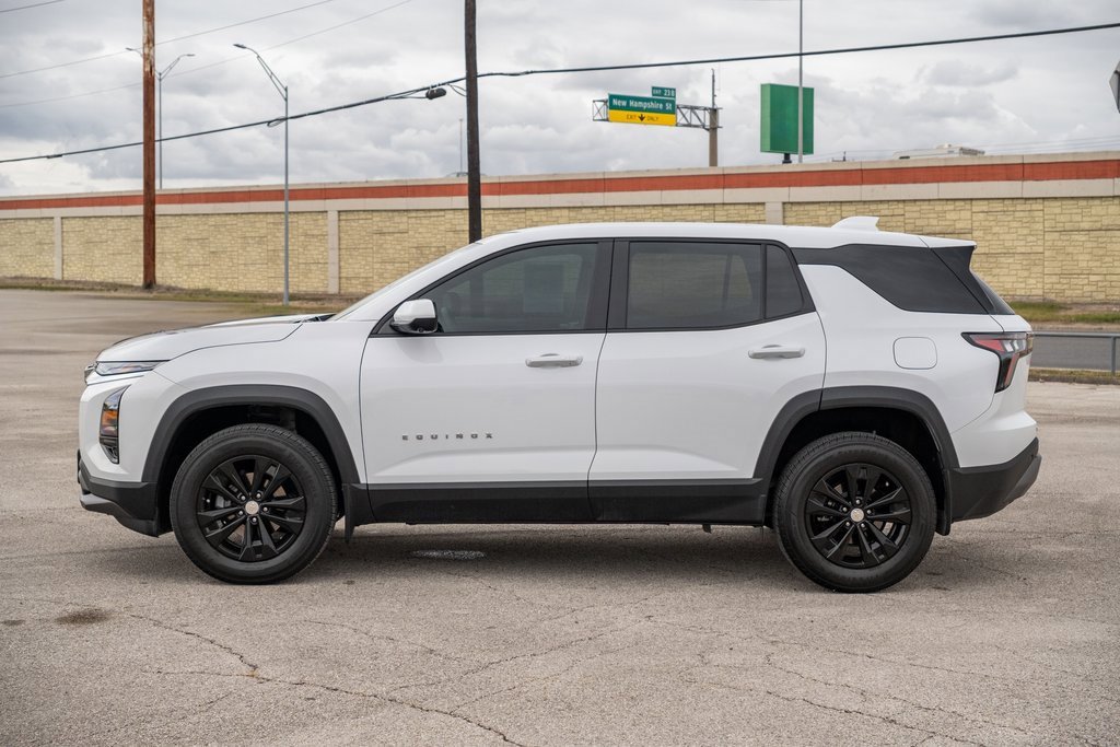 Used 2026 Chevrolet Equinox LT w/ Convenience Package II image 4