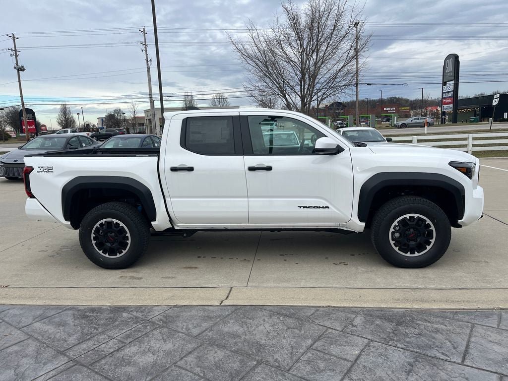 New 2025 Toyota Tacoma TRD Off-Road AWD/4WD image 6