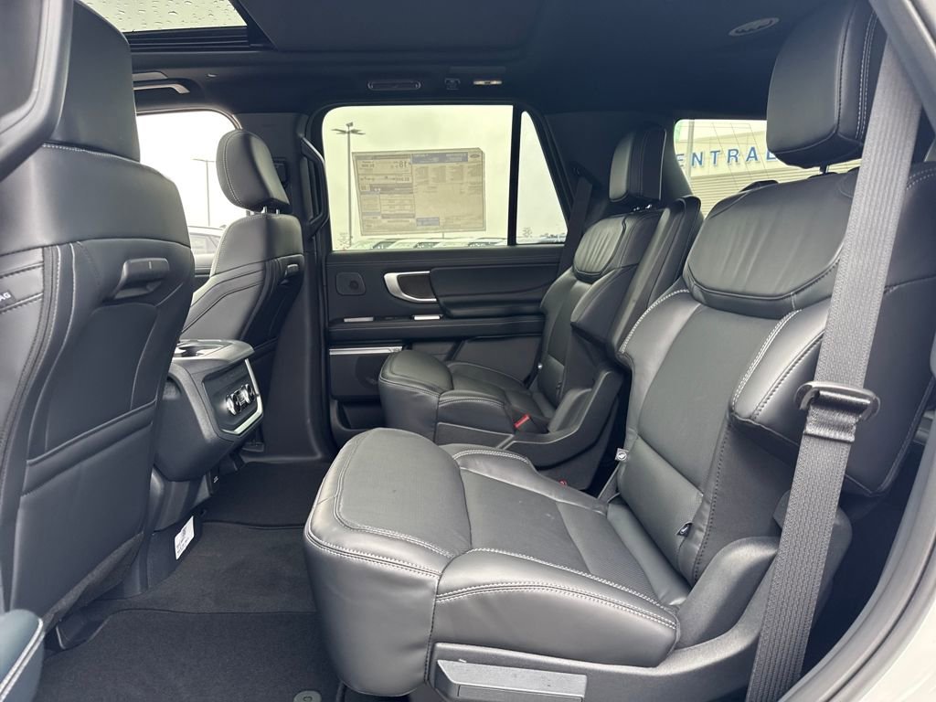 New 2025 Ford Expedition Platinum w/ Stealth Performance Package image 13