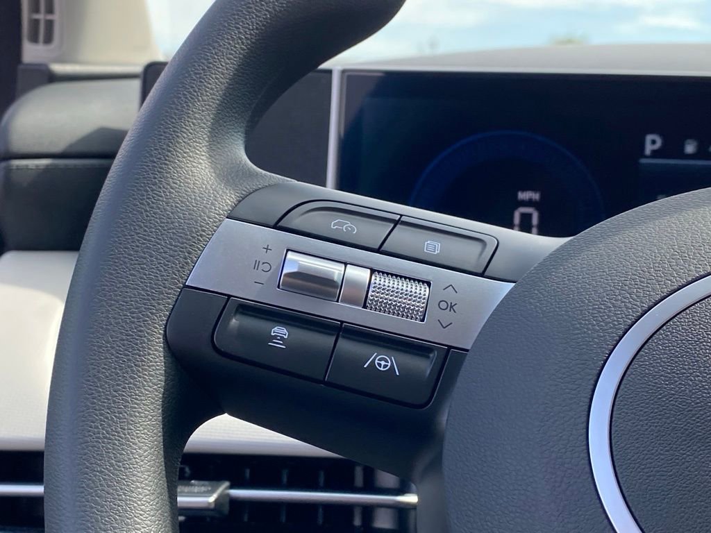 New 2026 Hyundai Tucson SEL image 16