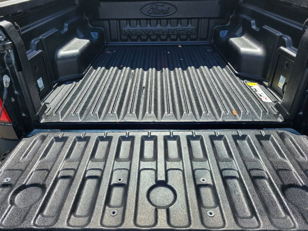 Used 2023 Ford Maverick Lariat image 8