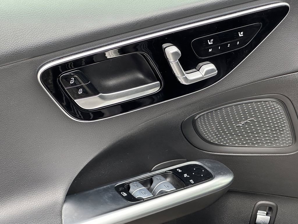 Certified 2025 Mercedes-Benz C 300 4MATIC Sedan image 12