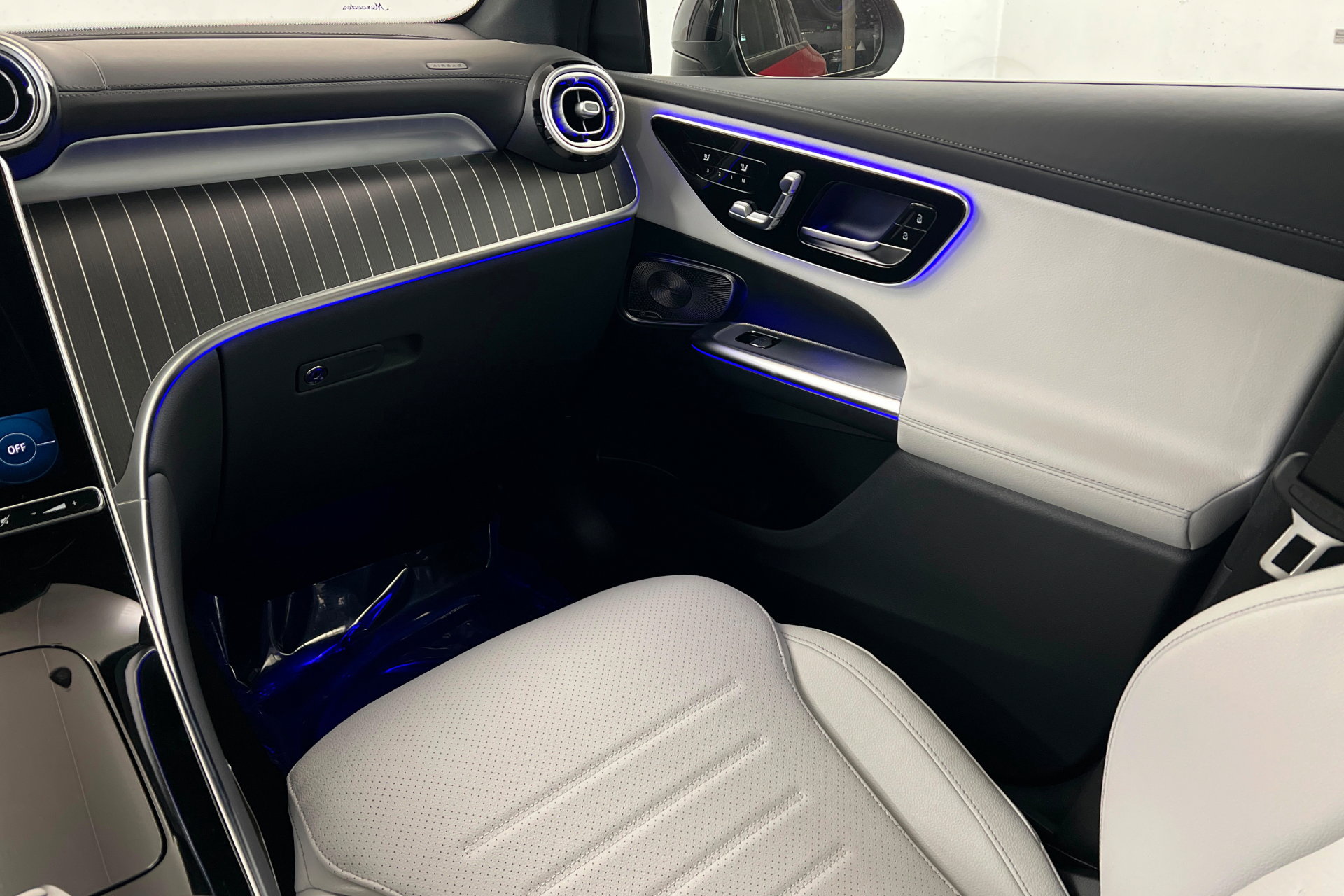 New 2026 Mercedes-Benz GLC 300 4MATIC image 10