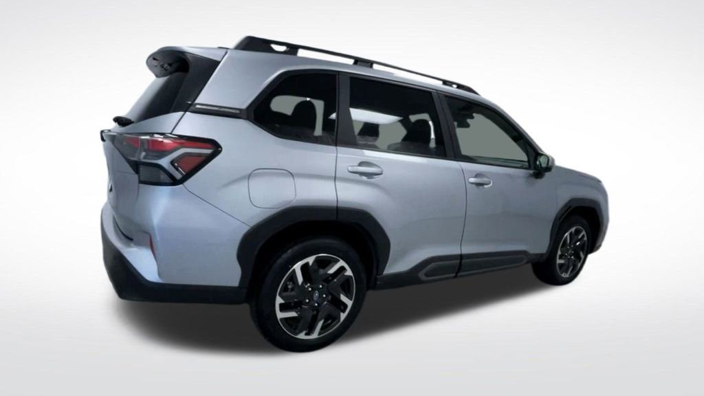 Certified 2025 Subaru Forester Limited image 25